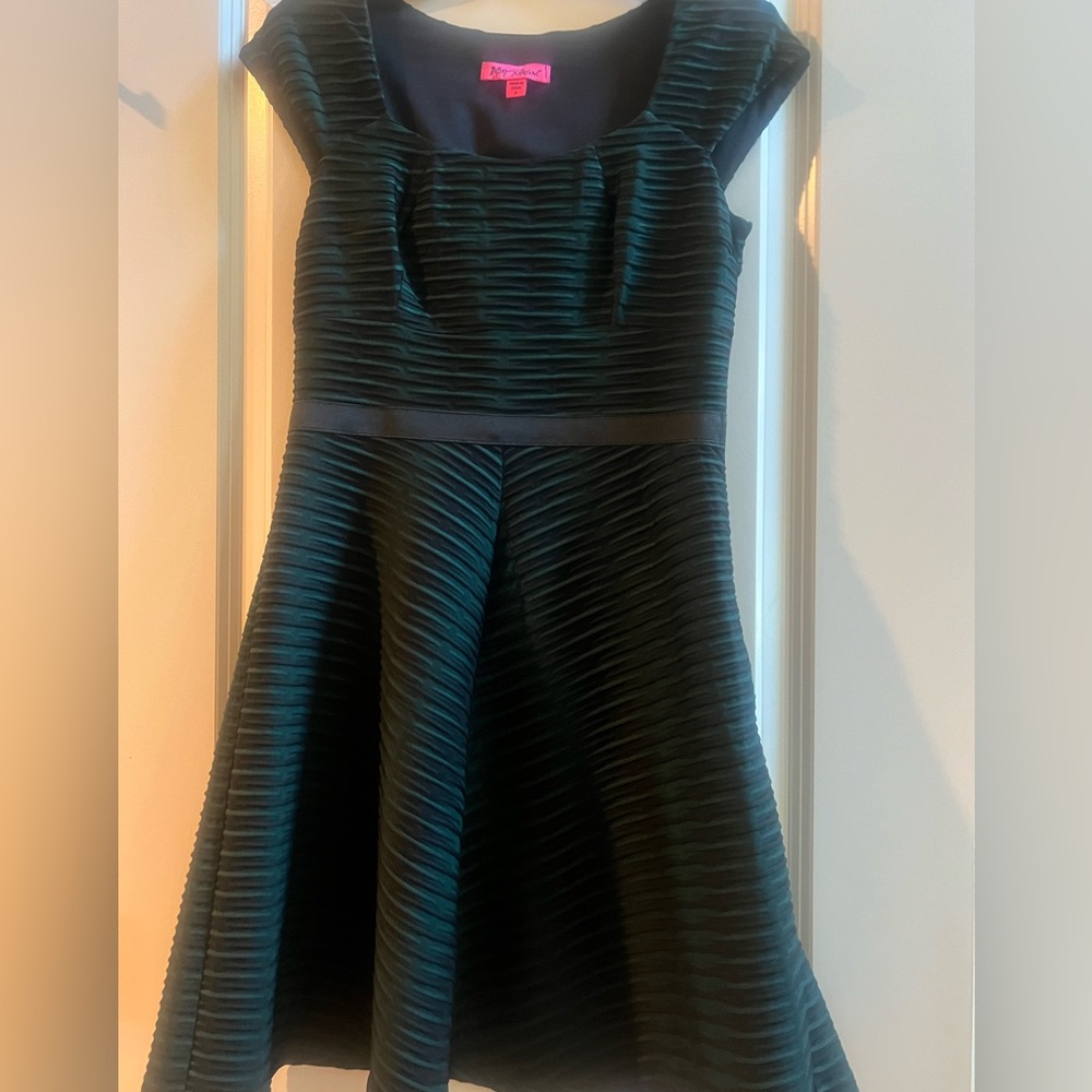 Elegant textured dress